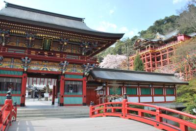 Yutoku Inari Shrine in Spring
