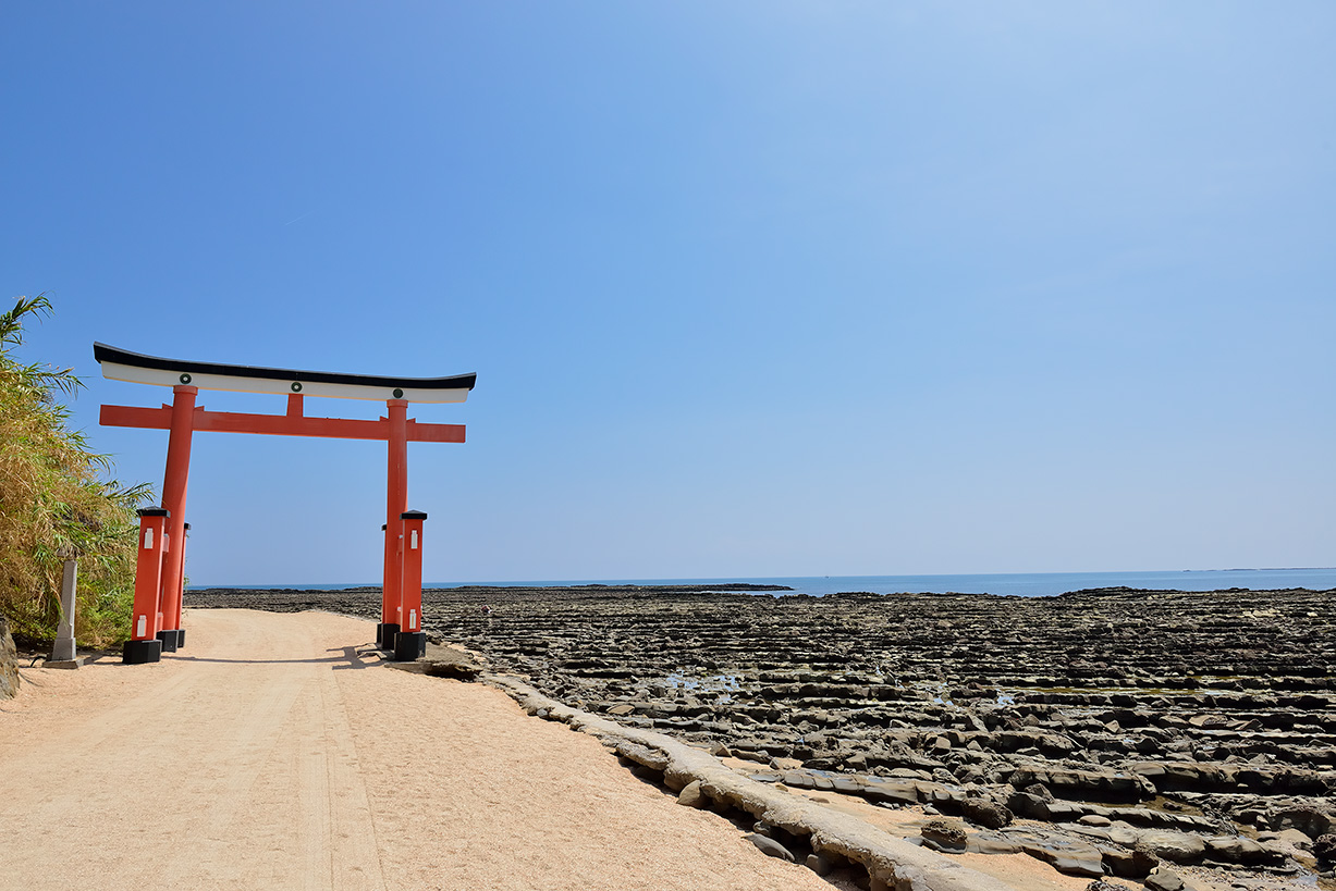 宮崎女子旅の定番パワースポット 恋の島 青島神社で縁結びのご利益を 九州への旅行や観光情報は九州旅ネット