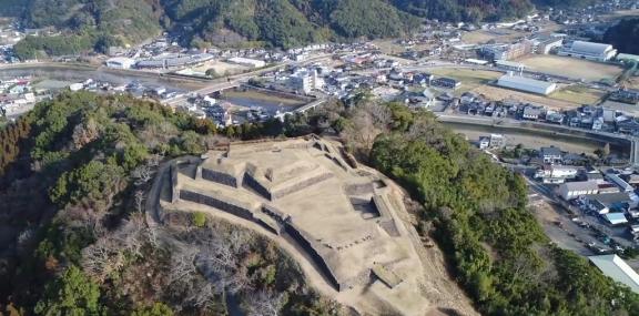 佐敷城全景の画像