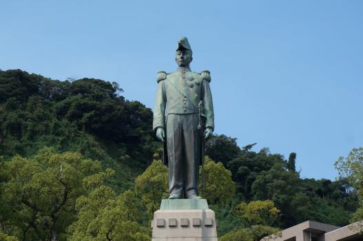 島津忠義公像 九州への旅行や観光情報は九州旅ネット